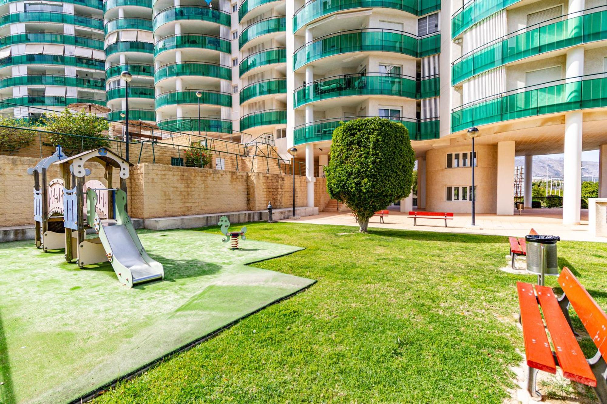 Apartment Vilapark With Pool, Free Parking, Terrace, Beach Benidorm Zewnętrze zdjęcie