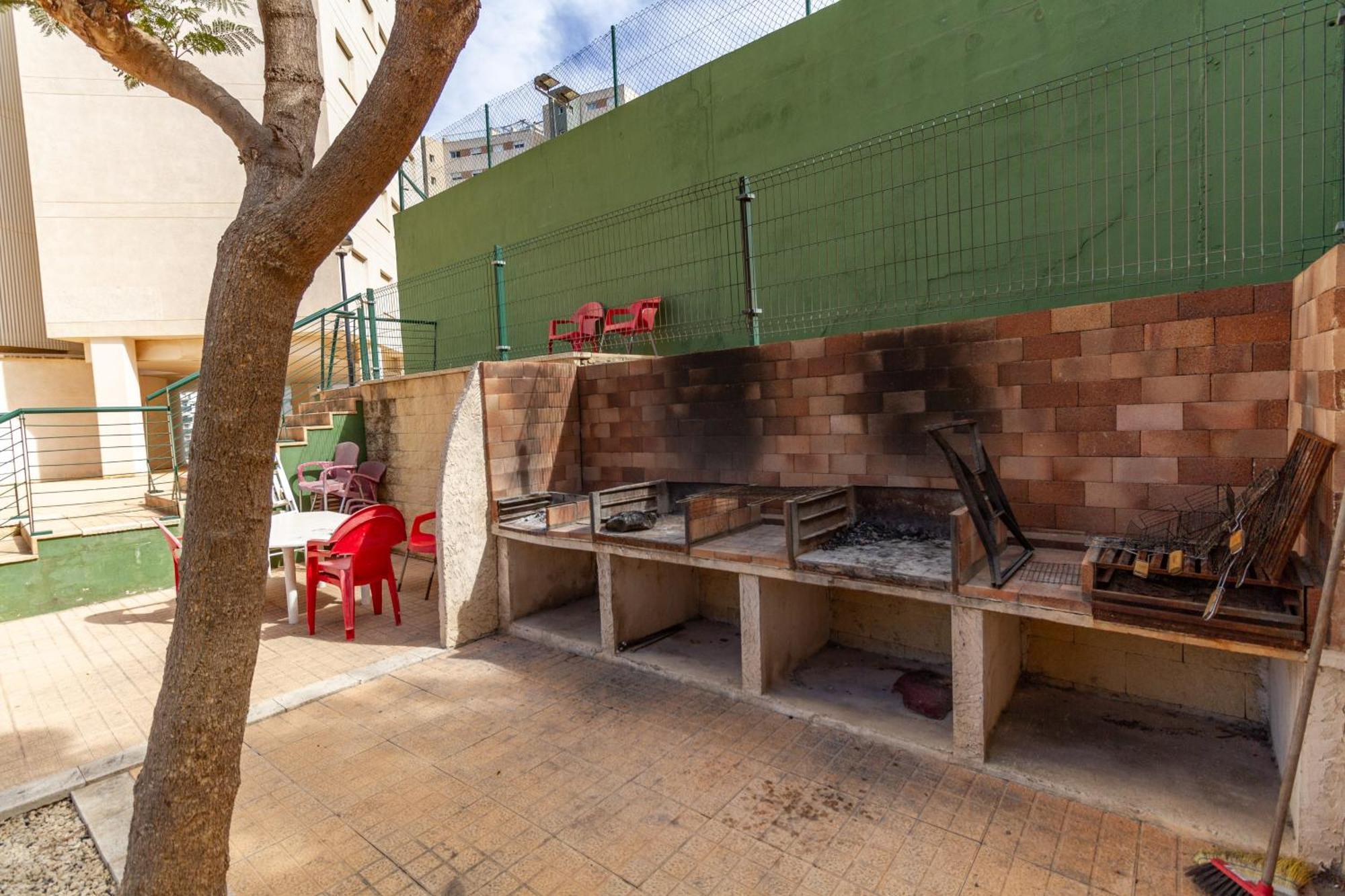 Apartment Vilapark With Pool, Free Parking, Terrace, Beach Benidorm Zewnętrze zdjęcie