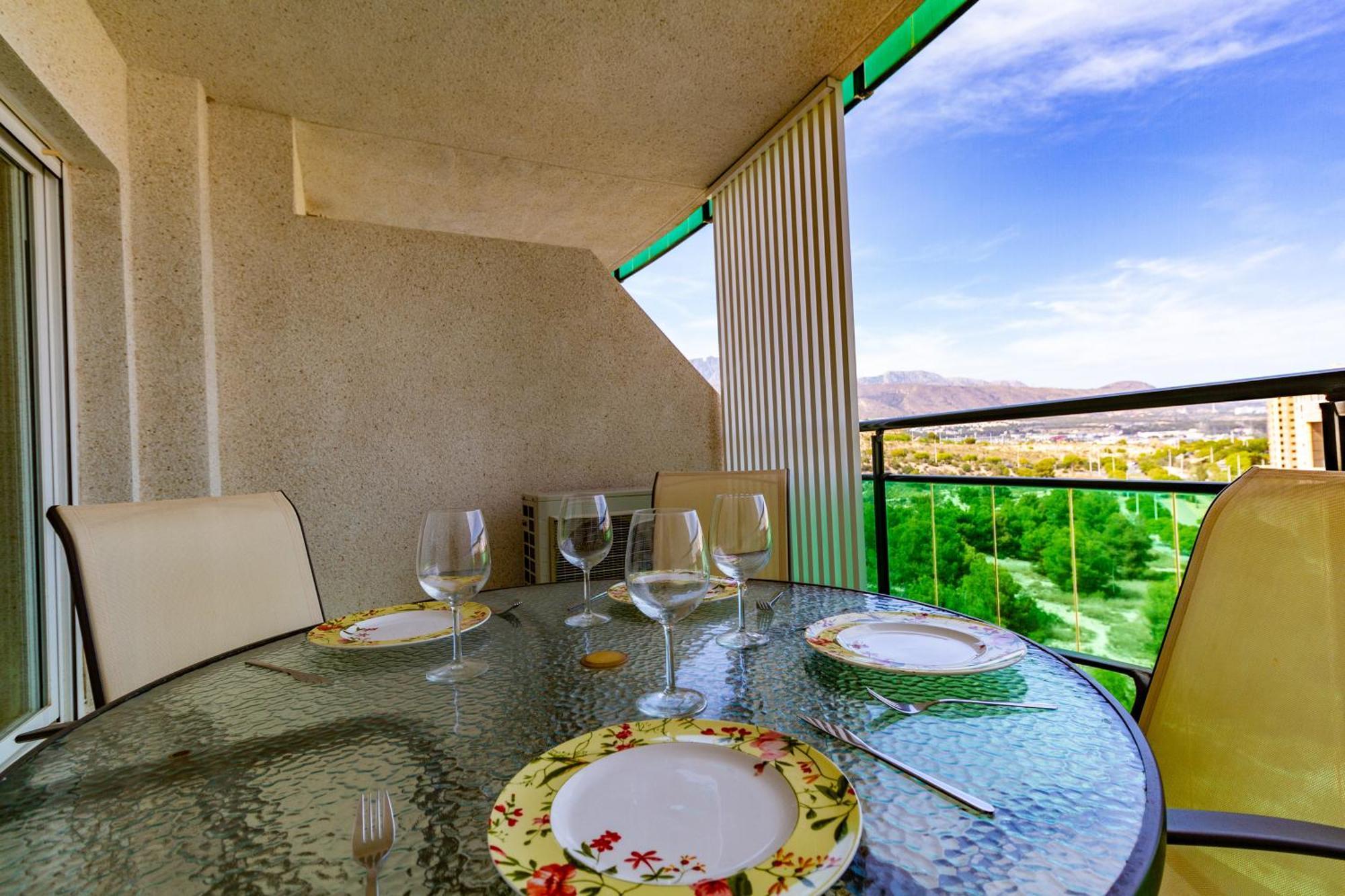 Apartment Vilapark With Pool, Free Parking, Terrace, Beach Benidorm Zewnętrze zdjęcie